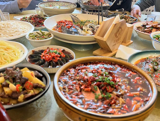 新澳2025最新资料大全餐饮版，探索美食之旅与数字的魅力
新澳2025最新餐饮资料汇总—美食与科技的完美结合